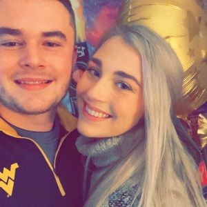 Meet your Posher, Caroline